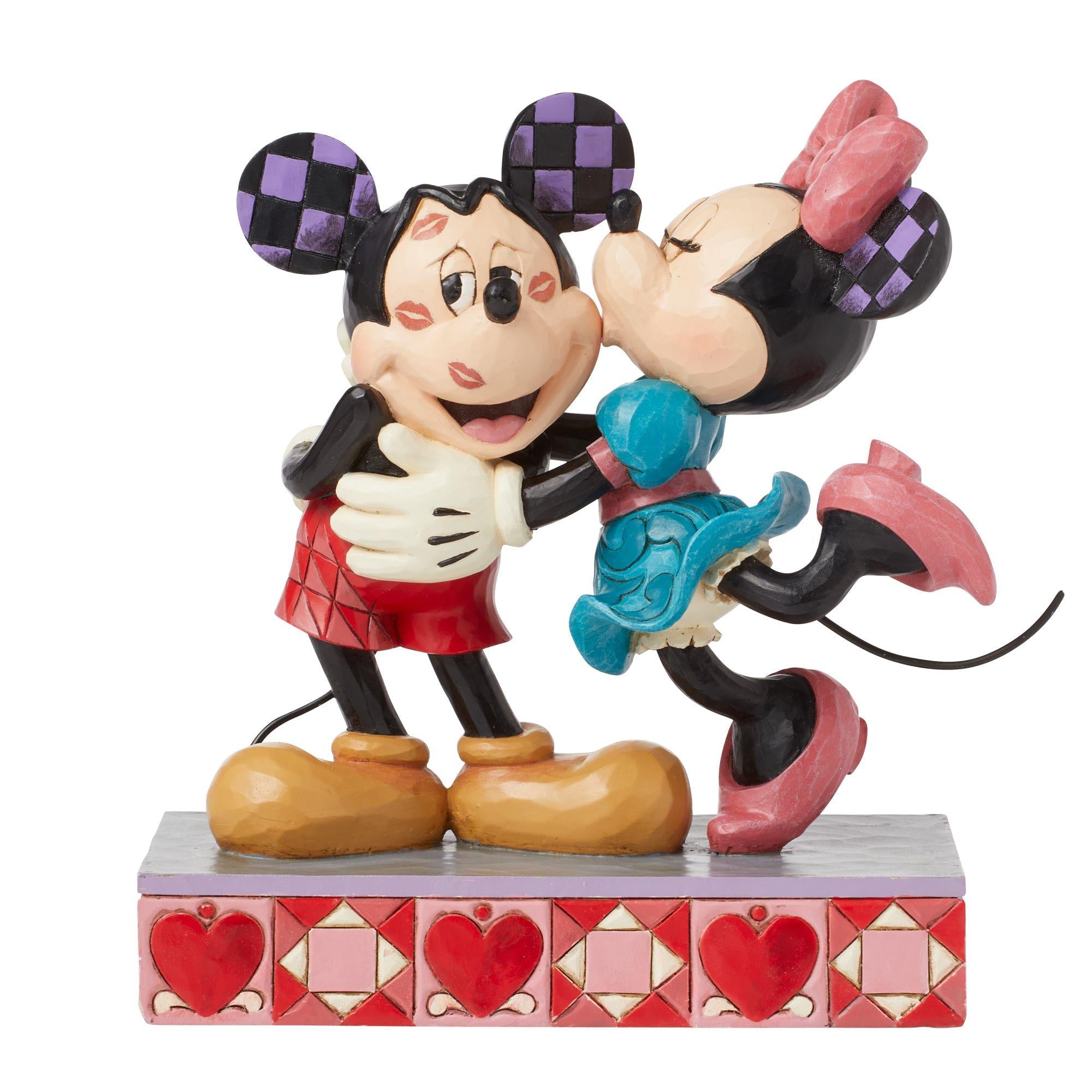 Disney Mickey and Minnie Love Disney Traditions